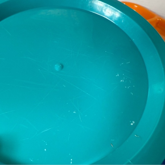 Kids Lot Of 4 Divided Trays 4 Plates 8 Spoons Reusable Plastic 16 Pc Colorful - Picture 7 of 8